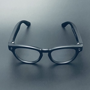 Lunettes de soleil haute <span class=keywords><strong>définition</strong></span> anti-lumière du soleil musique sans fil Sports de plein air course à pied cyclisme lunettes intelligentes avec Bluetooth - Product Image 1
