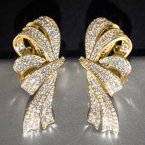Orecchini a Perno con Fiocco per Donne, Design a Linee Fluenti, Accessori per Orecchie alla Moda per Uso Quotidiano - Product Image 6