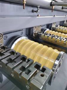 2025 alta eficiencia 18D 8 cabezas Multi alambre cobre Alambre trefilado máquina con annealer salida 0,25-0,68mm Motor 1800 m/min - Product Image 4