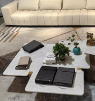 Table basse multifonctionnelle moderne en acier inoxydable et marbre avec pieds en métal, unique en Turquie