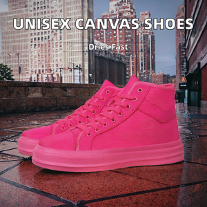Chaussures tendance unisexes en toile à tige haute avec logo personnalisé, antidérapantes, style décontracté rose pour hommes et femmes - Product Image 3