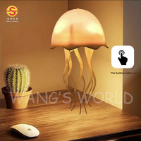 Nouvelle lampe de méduse colorée transfrontalière Table multifonctionnelle cour Suspension lustre lumière chaude veilleuse Charge
