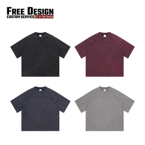 เสื้อยืดโอเวอร์ไซส์ลายบาติกวินเทจ ผ้าคอตตอน 100% หนานุ่ม คอทรงโอ แขนราแกลน ลวดลายพื้นผิวแบบวินเทจ - Product Image 3