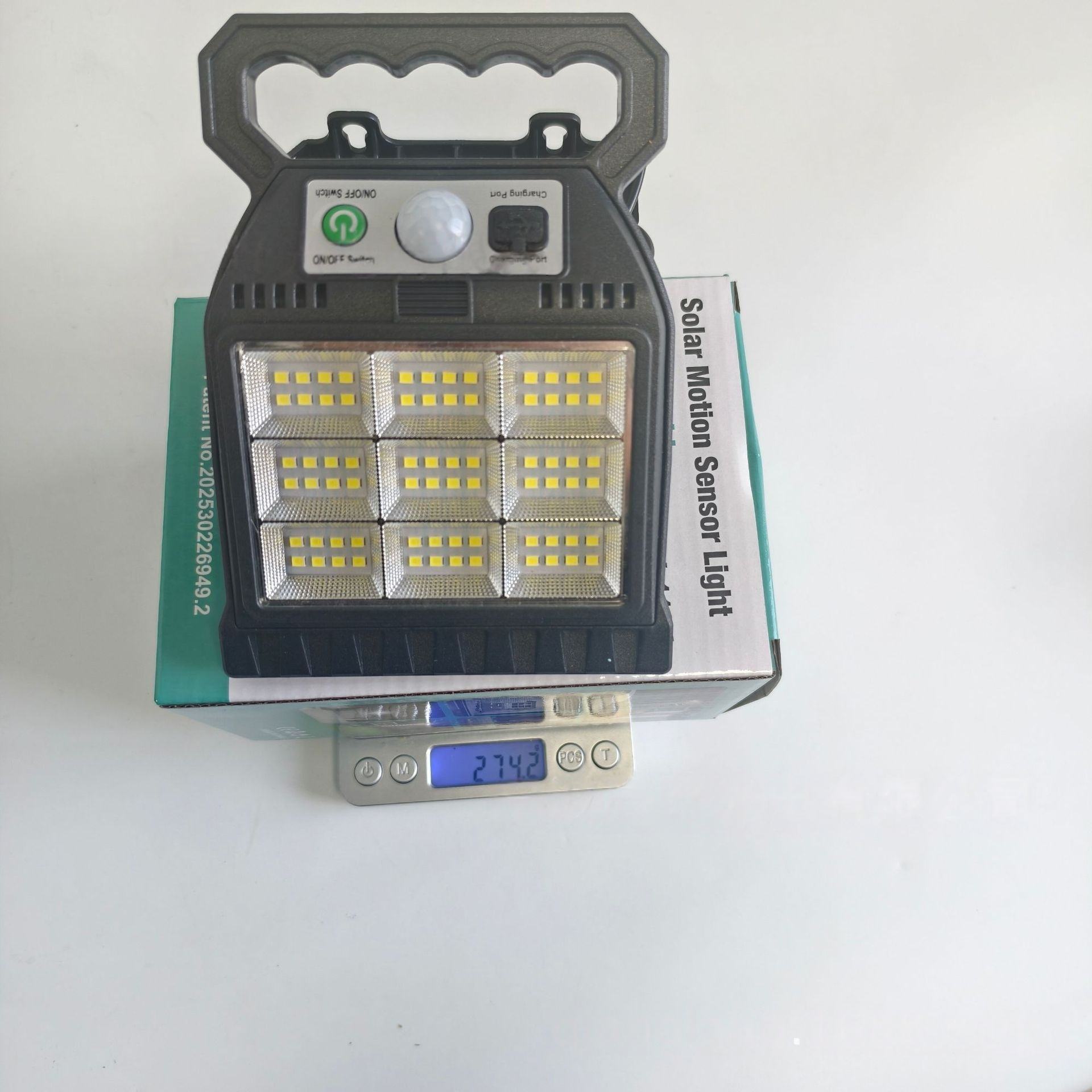 Ty15716 LED plate solaire à 9 grilles