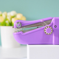 Accessoire de tricot et de couture portable, mini, alimenté par piles AA, compact, multifonctionnel, durable, en plastique rose