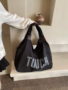 Sac à main personnalisé pour maman, sac de voyage, grande capacité, sac de yoga décontracté, sac à bandoulière en nylon pour femmes - Product Image 5