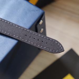 นาฬิกาข้อมือผู้ชายสุดหรูคุณภาพสูง สแตนเลสสตีล คาร์บอนไฟเบอร์ ดีไซน์อเวนเจอร์ส ระบบกลไก พร้อมไฟเรืองแสงในที่มืด แบรนด์ Breitlinges - Product Image 5