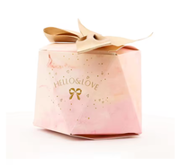 Boîtes en papier pour bonbon de mariage en forme de pyramide avec logo personnalisé Boîtes en papier pour bonbons de fête d'anniversaire
