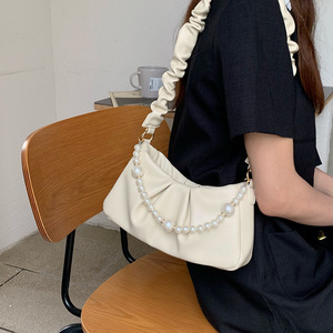 Sac à bandoulière plissé blanc cassé pour femme avec décoration de perles, collection Printemps 2024, sac sous le bras avec fermeture éclair - Product Image 2