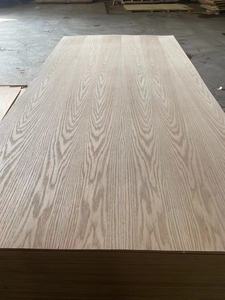 Pannello in compensato impiallacciato in rovere bianco 4x8, venatura dritta, <span class=keywords><strong>impiallacciatura</strong></span> in legno naturale, compensato decorativo per mobili e taglio laser - Product Image 2