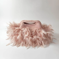 Pochette de soirée en tissu polyester fait main Yiwu Yingzi avec fermeture à clip, douce pour un design plumeux et un look luxueux