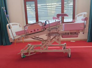Lit d'accouchement manuel de bébé d'hôpital BT-LD002C accouchement mécanique lits gynécologiques de MATERNITÉ Table d'accouchement obstétrique hydraulique - Product Image 3