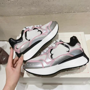 White thick-soled sports <b>shoes</b>, with mesh upper, lacing design, breathable design, round toe design, suitable for all seasons. - Product Image 3