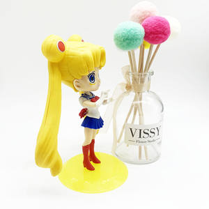Figura coleccionable de Sailor Moon Tsukino Usagi estilo Q con vestido blanco y coletas doradas, base estable para fanáticos del <span class=keywords><strong>anime</strong></span>. - Product Image 5