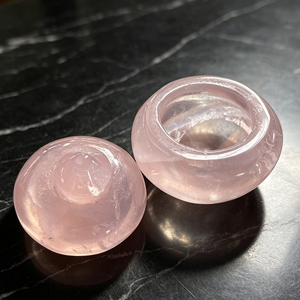 Tarro de cristal tallado con tapa de cuarzo rosa natural, contenedor de almacenamiento de cuarzo rosa para reliquias, cuentas de oración y pequeños tesoros decorativos - Product Image 2