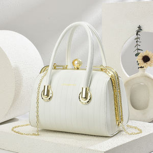 กระเป๋าถือผู้หญิงหนัง PU คุณภาพดี ปี 2025 ขายส่ง กระเป๋าสะพายไหล่ดีไซน์เนอร์สำหรับผู้หญิง กระเป๋าถือผู้หญิงสุดหรู - Product Image 1