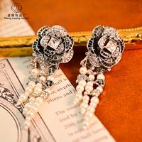 Anting-anting Rumbai Anting-anting Mutiara Anting-anting Gaya Vintage Anting-anting Gantung dengan Mutiara Bunga Perhiasan Pernikahan untuk Kegunaan Sehari-hari