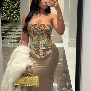 Nuevo Top Corto Sexy con Cordones y Aberturas para Mujer, a la Moda - Product Image 6