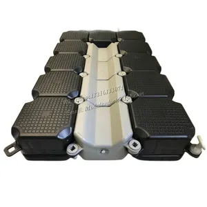 Plastique waverunner dock