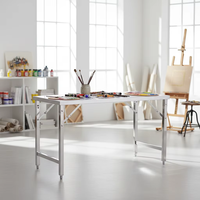 Table pliante en acier inoxydable sur mesure, conçue pour une utilisation intensive, avec des charnières renforcées et un mécanisme de verrouillage fluide