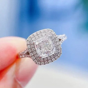 Elegante Anello Argentato da Donna, Accessorio per Feste e Anniversari, Regalo di Moda - Product Image 1