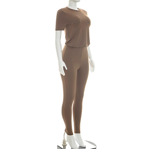 Viviblook D26ST129 Conjunto informal de verano para mujer, camiseta de manga corta con cuello redondo de color sólido, pantalones ajustados, conjunto de dos piezas - Product Image 4