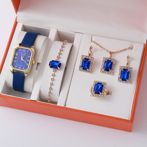 Nouvelle <span class=keywords><strong>montre</strong></span>-<span class=keywords><strong>bracelet</strong></span> à quartz pour femme, cadran chronographe à motif <span class=keywords><strong>lotus</strong></span>, <span class=keywords><strong>bracelet</strong></span> en alliage carré, style professionnel et élégant - Product Image 2