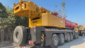 Grue mobile Sany d'occasion SAC1300T2 SAC1300T 130T GRUE TOUT-TERRAIN SANY SAC3000 SAC2200 SAC2000 SAC5000 200T 220T 500T 300T - Product Image 4
