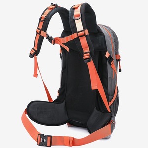 Mochila Plegable Ligera, Impermeable y Transpirable para Viajes al Aire Libre, con Cubierta para Lluvia y Múltiples Compartimentos - Product Image 4