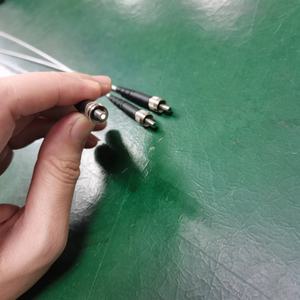 1000 1100um 1350 1800um SMA905 Cordon de fibre optique à quartz - Product Image 4