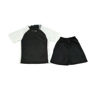 25 26 Set di maglie da calcio per bambini brasiliani Set di scarpe da calcio per bambini divise da calcio spagna Set - Product Image 1