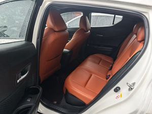 Toyota C-HR 2.0L NA <span class=keywords><strong>2020</strong></span>, SUV économique, édition de pointe, boîte de vitesses automatique CVT, sièges en cuir, conduite à gauche, jantes en alliage R17, traction avant - Product Image 4