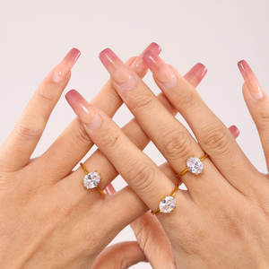 Anillos Resistentes al Deslustre e Impermeables de Buena Calidad, Anillo de Acero Inoxidable 316L Chapado en Oro PVD de 14k y 18k con Zirconia, Anillo de Compromiso para Mujer - Product Image 4