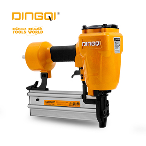 <span class=keywords><strong>Pistola</strong></span> Chiodatrice Pneumatica DINGQI 13GA KC02401 |   Chiodatrice Pneumatica in Lega di Alluminio per Chiodi Diritti 18-64mm |   Utensile Leggero per Carpenteria e Falegnameria - Product Image 2