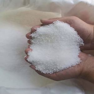 Fertilizante <span class=keywords><strong>orgánico</strong></span> Urea N46 Urea granulada y en polvo 46 para agricultura Recubierto de <span class=keywords><strong>azufre</strong></span> Empaquetado en bolsas - Product Image 4