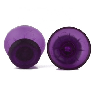 EXtremeRate 3D Thumb Sticks สำหรับ PS5 PS4 Slim Pro - ชุดฝาครอบจอยสติ๊กแบบใสสีม่วง - Product Image 4