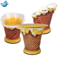 Décoration de Noël extérieure en fibre de verre : Chaise et table en forme de crème glacée pour vitrine de magasin, statue décorative