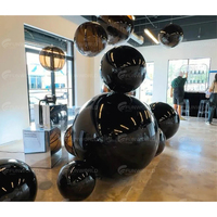 Décorations de Noël gonflables rouges pour la publicité extérieure, grandes boules brillantes pour les fournitures de Noël