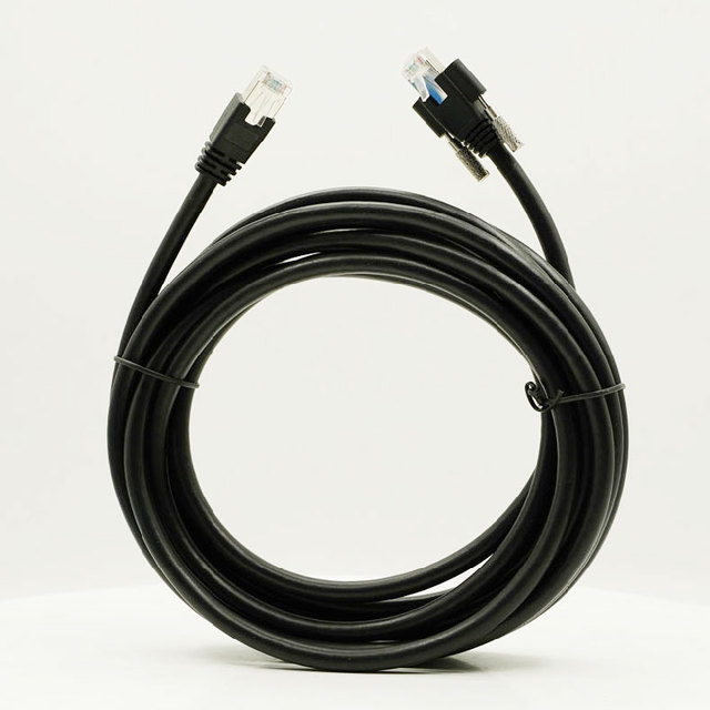 High Speed GigE Vision Industrial Camera Ethernet Cable Cat6A PVC Jacket RJ45 with Lock Screw