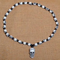 FX802 Collier Sautoir Punk Tendance avec Pendentif Crâne en Imitation Os et Perles, Style Hip Hop Europe & États-Unis, Idéal pour Cadeau