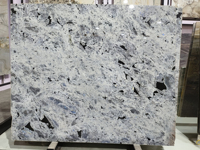Dalle de granit blanc Labradorite, granit Bianca bleu clair lémurien, dalles de granit de montagne d'argent de Madagascar pour table à manger