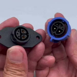 מפעל סיטונאי giet M20 עמיד למים מחבר נעילה עצמית 2 + 3 פין 30A חוט חוט גבוהה הנוכחי מחבר שדה מחבר - Product Image 5