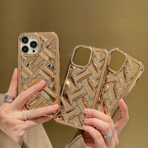 Custodie per telefoni cellulari con Design unico <span class=keywords><strong>oro</strong></span> di lusso alla moda per <span class=keywords><strong>iPhone</strong></span> 15 Pro Max <span class=keywords><strong>11</strong></span> 12 13 14 <span class=keywords><strong>Cover</strong></span> con motivo intrecciato - Product Image 1