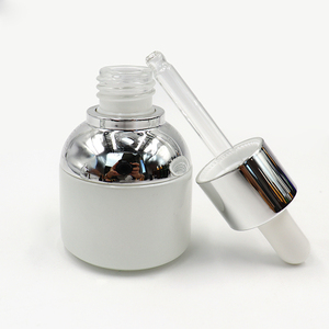 Botella de Vidrio Blanco de 30 ml con Gotero para Crema de Ojos y Tapa Plateada, con Logotipo Personalizado - Servicio de Marca Privada - Product Image 2