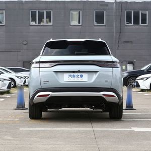 2024 2025 Byd Song Plus L Pro Ev Dm-i Awd Champion Flagship Hybrid New Energy Vehicle Coche eléctrico 605 550km Phev Byd Song - Product Image 4