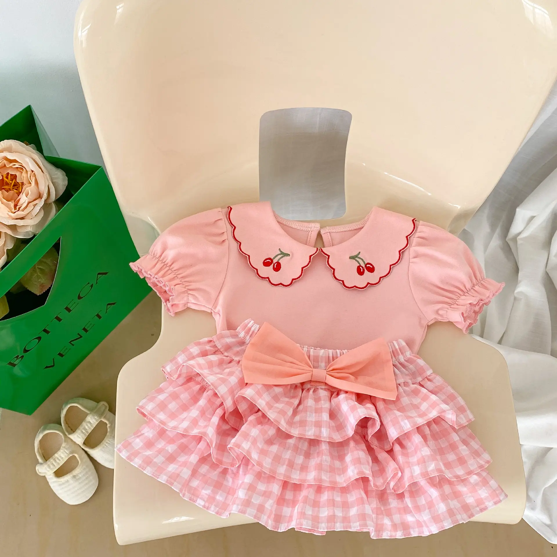 2 Buah Pakaian Bayi Musim Panas Set untuk Anak Perempuan Mode Lucu Ruffles Mode Grosir Pakaian Anak-anak Butik 0616