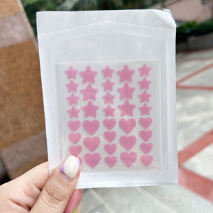 Patchs Hydrocolloïdes Anti-Acné <span class=keywords><strong>Miracle</strong></span> en Gros pour Marques Privées OEM – Traitement Sans Parfum pour Tous Types de Peau - Product Image 3