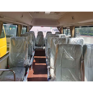 China 7m 6 ruedas posavasos 22 plazas A/C MP3 TV izquierda derecha dirección 90L tanque de combustible volumen mini bus para la venta - Product Image 5