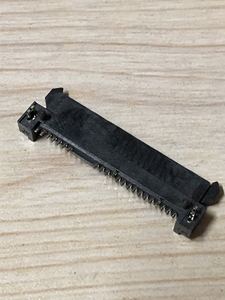 Đầu nối Sata 22 vị trí gắn kết bề mặt hàn, góc phải | 47018-4001 - Product Image 3