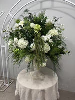 Boule de fleurs artificielles blanches et vertes style Monet, centre de table floral en soie blanc et vert pour mariage, événement ou décoration de fête